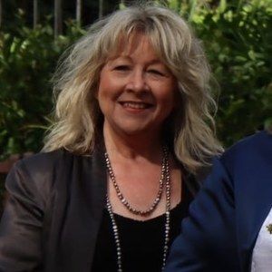 Meet your Posher, Lesley